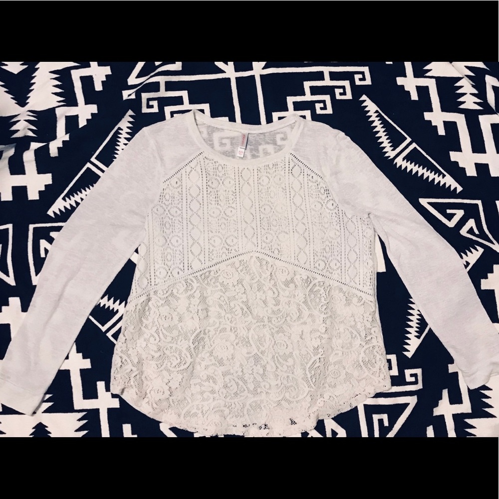Y2K Cream longsleeve lace shirt target
